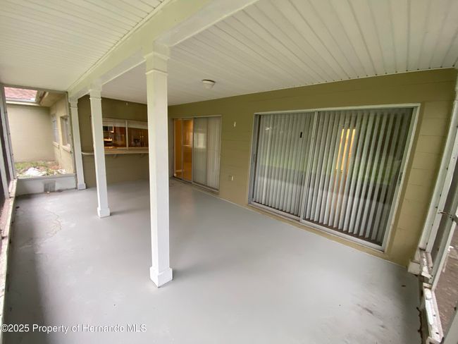 1392 Piper Rd, House other with 3 bedrooms, 2 bathrooms and null parking in SPRING HILL FL | Image 25