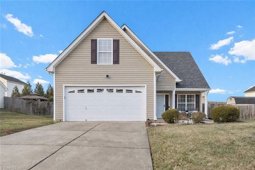 629 Brassfield Dr, Burlington, NC, 27217-9040 | Card Image