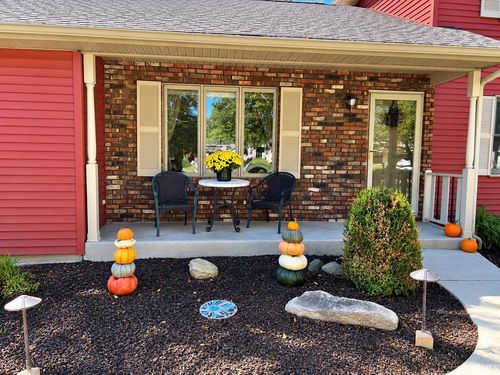 13245 Nutmeg Ridge Dr, Plymouth, IN, 46563-8595 | Card Image
