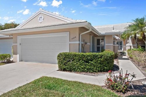 2424 Sw Foxpoint Trail, Palm City, FL, 34990 | Card Image