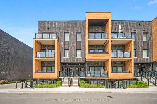 226-1145 Journeyman Lane, Mississauga, ON, L5J0B5 | Card Image