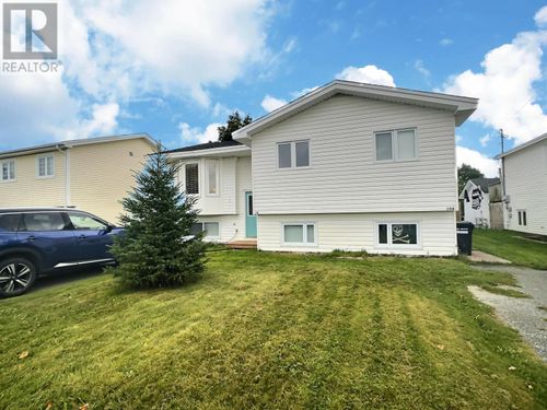 10 Gary Dr, Goulds, NL, A1S1R9 | Card Image