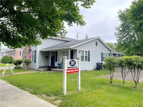 201 Highbridge St, Fayetteville, NY, 13066-1903 | Card Image
