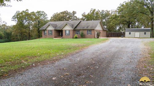 70 England Dr, Southside, AR, 72501-9090 | Card Image