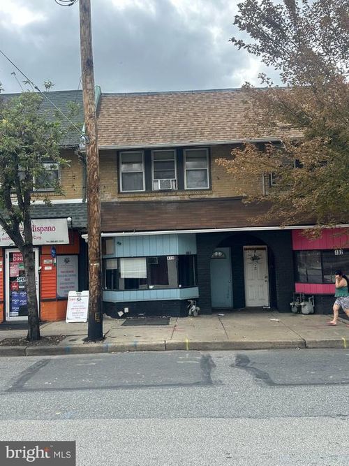 404 Long Ln, UPPER DARBY, PA, 19082-5112 | Card Image