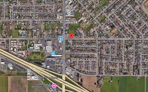 125 E Linwood Ave, Turlock, CA, 95380-6312 | Card Image