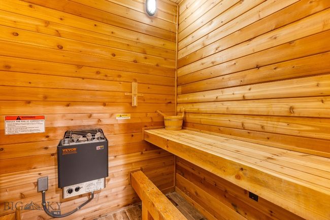 17 Texs Loop, House other with 4 bedrooms, 3 bathrooms and null parking in Alder MT | Image 27