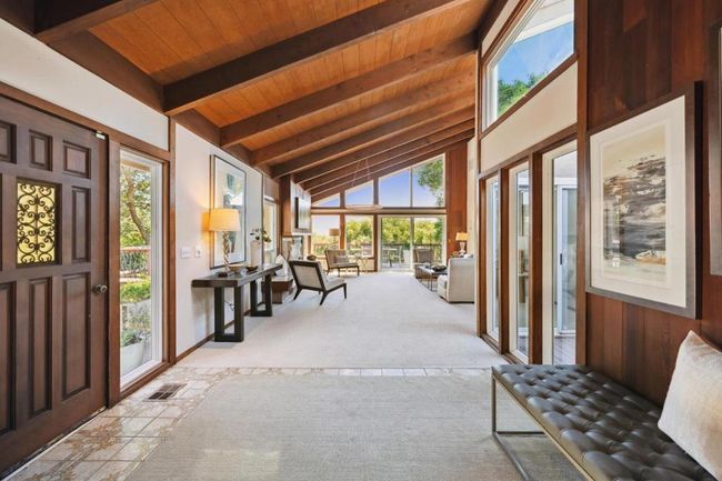 10605 Berkshire Dr, House other with 4 bedrooms, 4 bathrooms and 4 parking in Los Altos Hills CA | Image 10