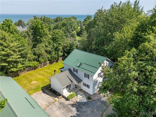 5860 Old Lake Shore Rd, Lake View, NY, 14085-9713 | Card Image