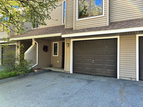 17-3 Westside Drive, Thompson, CT, 06255 | Card Image