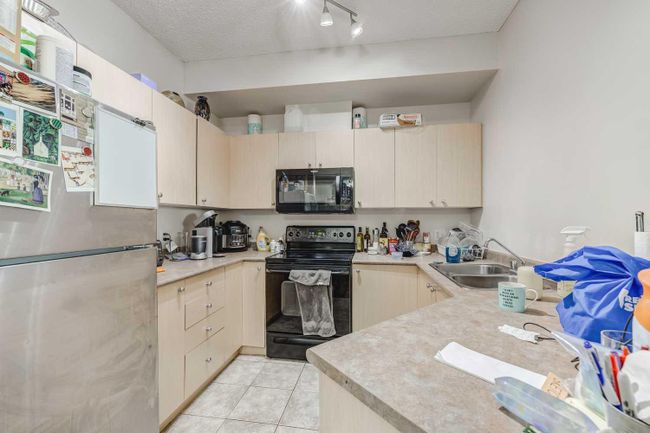1808 - 1111 6 Avenue Sw, Home with 2 bedrooms, 2 bathrooms and 1 parking in Calgary AB | Image 6