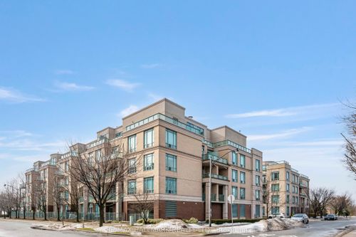 224-9 Boardwalk Drive, Toronto, ON, M4L6T1 | Card Image