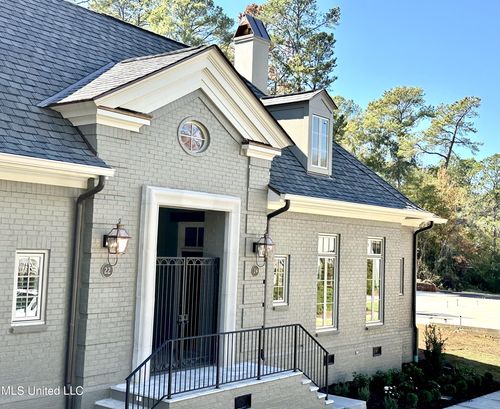 24 Waterstone Pl, Jackson, MS, 39211-5987 | Card Image