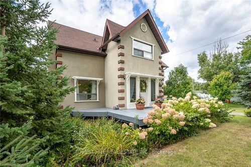 102 Harbard Rd, Carrying Place, ON, K0K1L0 | Card Image