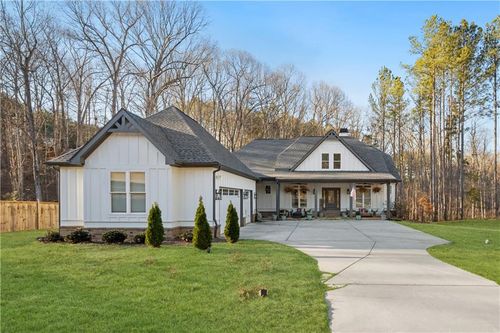 2312 Allison Way, Loganville, GA, 30052-7154 | Card Image