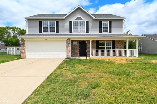 1066 Quarterhorse Run, Bargersville, IN, 46106-8729 | Card Image