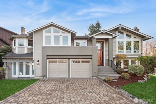 10511 Ne 44th Street, Kirkland, WA, 98033 | Card Image