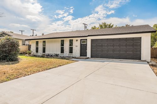 3015 Sun Valley St, Irving, TX, 75062-4005 | Card Image
