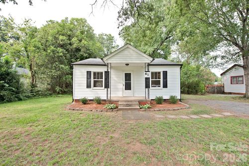 61 Pinecrest Drive Sw, Concord, NC, 28027 | Card Image