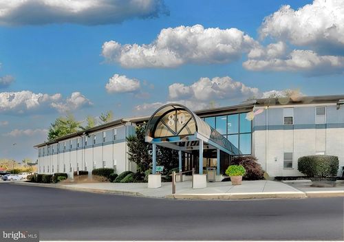 ste-205n-80 W Welsh Pool Rd, EXTON, PA, 19341-1233 | Card Image