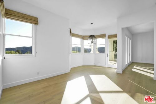 2020 Palisades Dr, Pacific Palisades, CA, 90272-1900 | Card Image