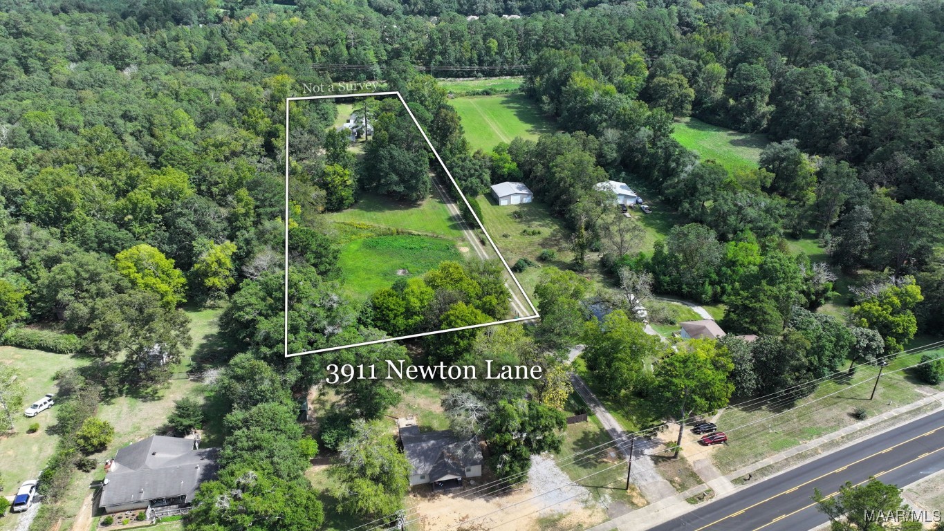 Newton Ln, Millbrook, AL 36054
