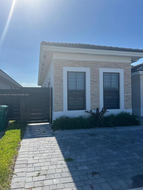 apt-1840 Sw 144th Ave, Miami, FL, 33175-7487 | Card Image