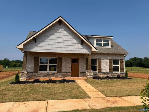 17377 Brooklawn St, Athens, AL, 35611-2223 | Card Image