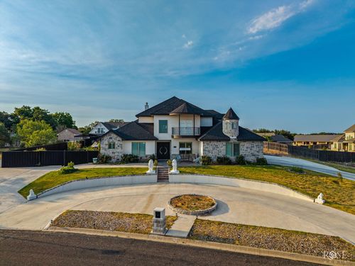 905 Ashford Dr, San Angelo, TX, 76901-5301 | Card Image