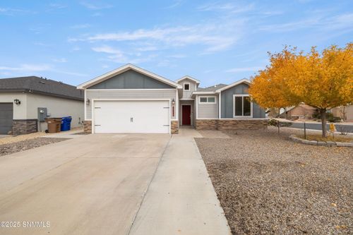 2997 St Charles Ave, Las Cruces, NM, 88012-0833 | Card Image