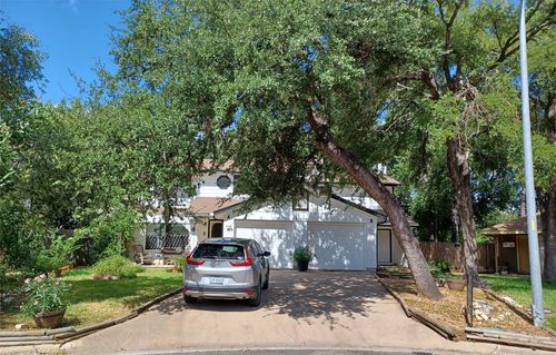 b-8105 Tuscarora Trl, Austin, TX, 78729-7637 | Card Image