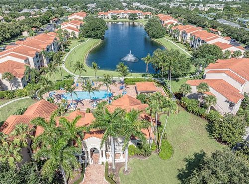 203-1670 N 42nd Cir, Vero Beach, FL, 32967-8114 | Card Image