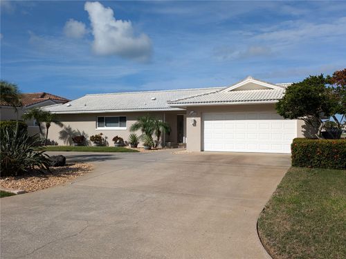 212 Poinciana Ln, LARGO, FL, 33770-2615 | Card Image