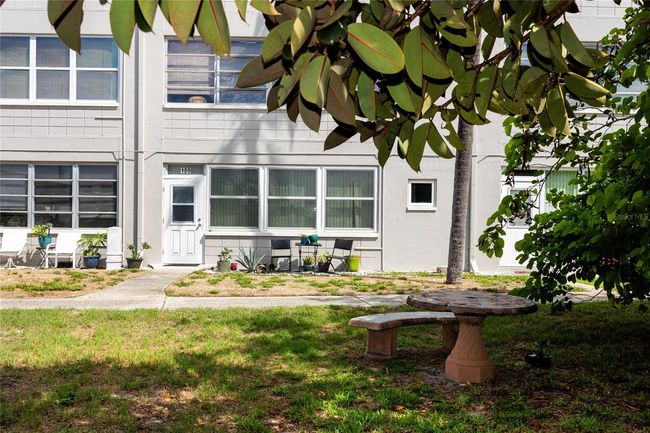 APT-109 - 211 Pasadena Ave N, Condo with 2 bedrooms, 2 bathrooms and null parking in ST PETERSBURG FL | Image 40
