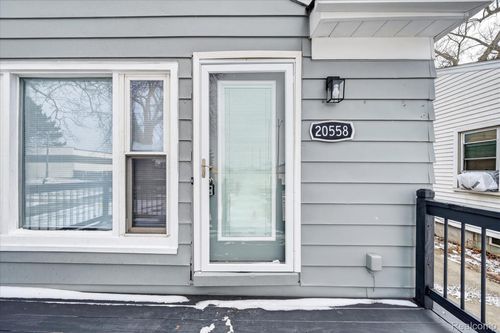 20558 Seminole, Redford, MI, 48240-1214 | Card Image