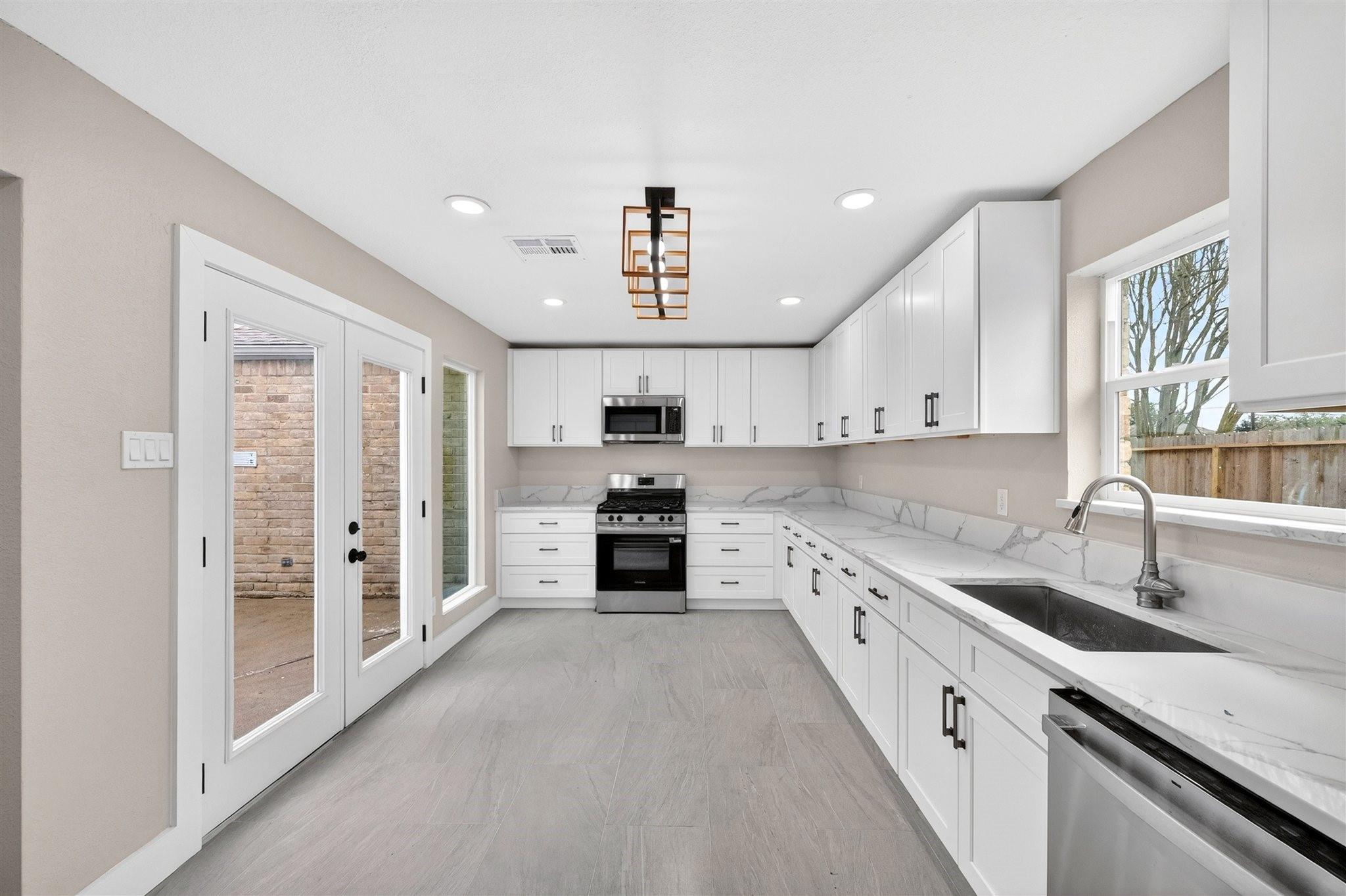 Residential Lease in Houston 3