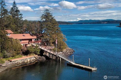 15 Brown Is, Friday Harbor, WA, 98250-7209 | Card Image