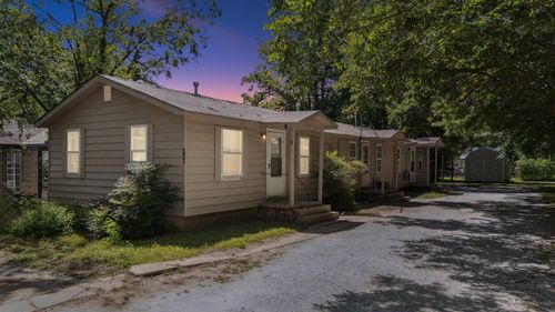 403 S Scraper St, Vinita, OK, 74301-4249 | Card Image