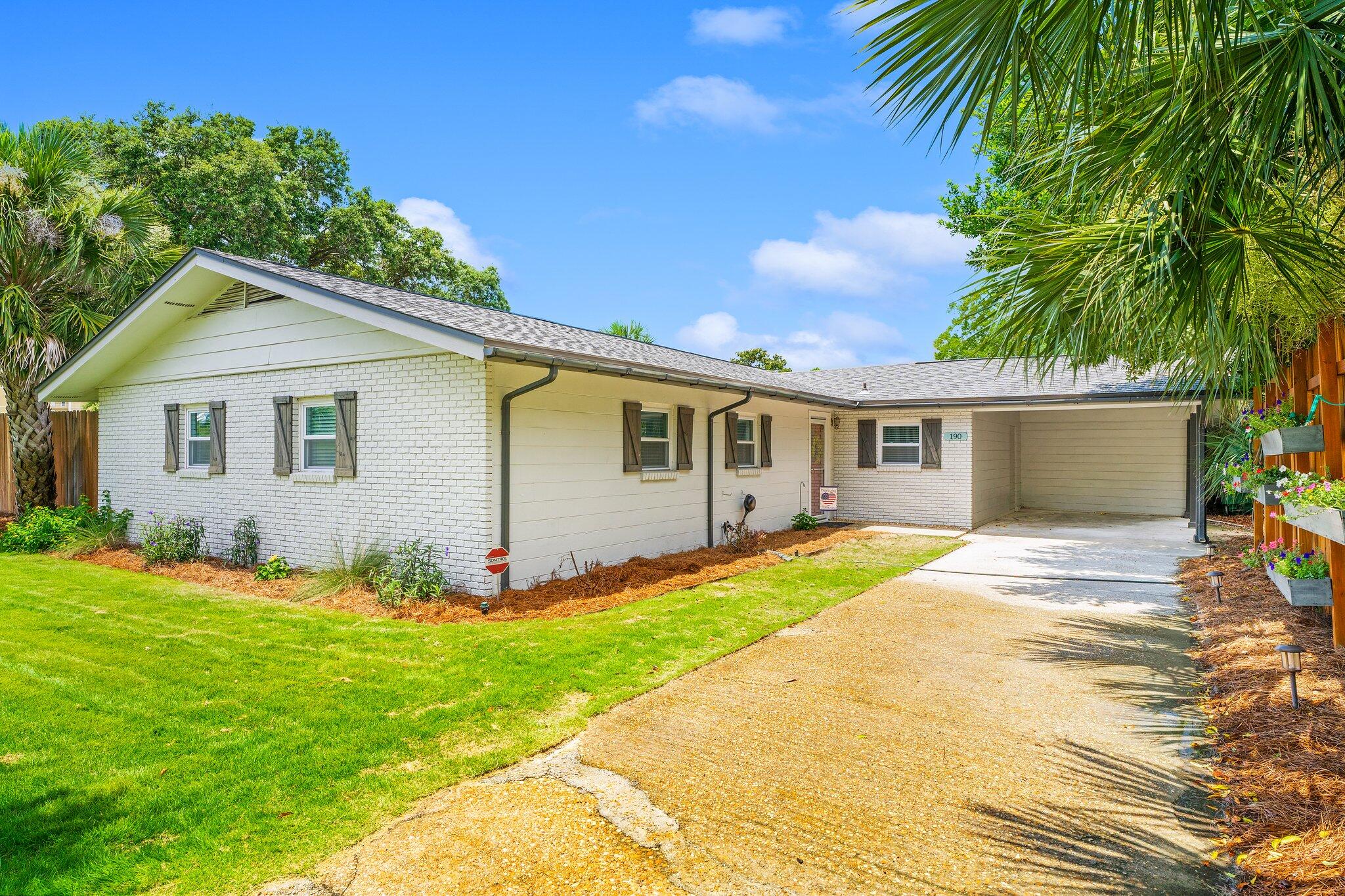 Cobb Rd, Panama City Beach, FL 32413