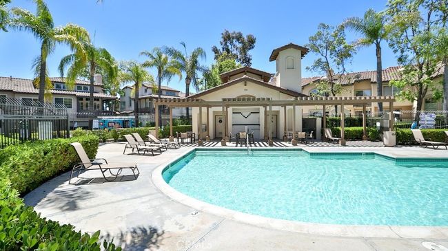 36 Tierra Seguro, Condo with 3 bedrooms, 3 bathrooms and 2 parking in Rancho Santa Margarita CA | Image 40