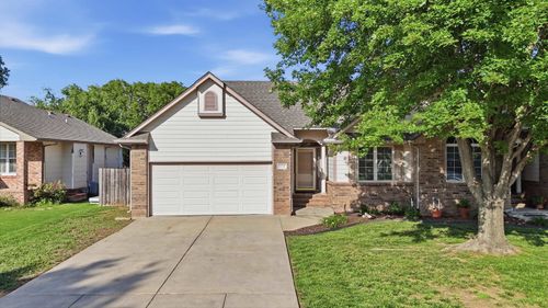 1114 N Fontenelle Dr, Derby, KS, 67037-7913 | Card Image