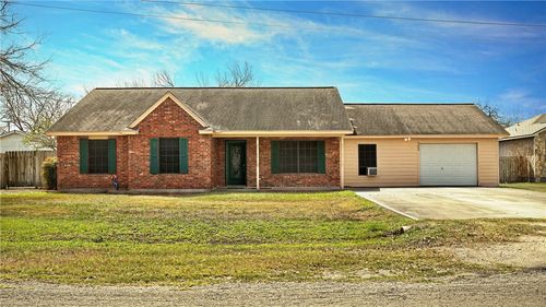 703 W Josephine Ave, Orange Grove, TX, 78372 | Card Image