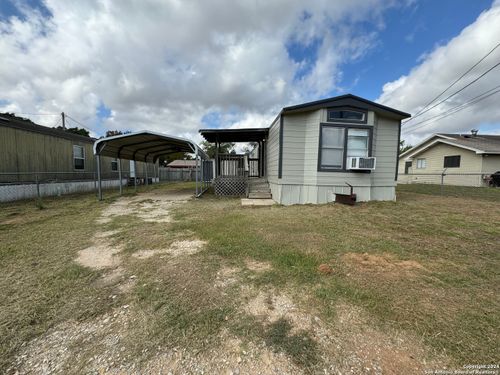 1217 Southway, Pleasanton, TX, 78064 | Card Image