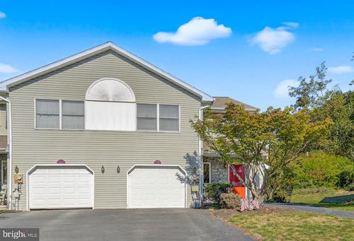 1350 Sugar Maple Ct, New Cumberland, PA, 17070-2225 | Card Image