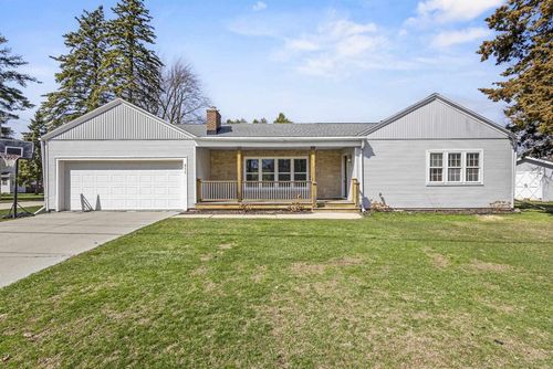 311 E Cedar Street Street, Pulaski, WI, 54162 | Card Image