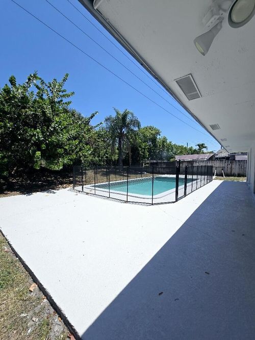 6952 Tradewind Way, Lake Worth, FL, 33462-4049 | Card Image