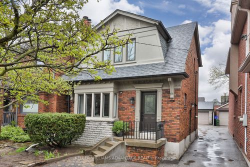 25 Whitewood Rd, Toronto, ON, M4S2X8 | Card Image