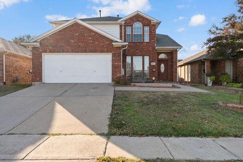 5921 Ash Flat Dr, Fort Worth, TX, 76131-2033 | Card Image