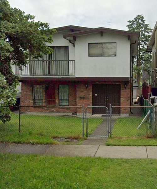 886 E 56th Ave, Vancouver, BC, V5X1S2 | Card Image