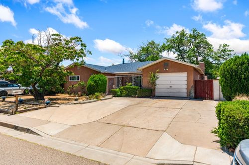 4016 Ponderosa Ave Ne, Albuquerque, NM, 87110-1030 | Card Image